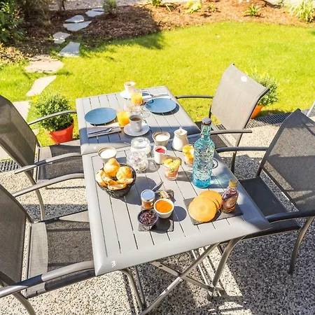 アパートホテル Jondoni Laurendi Kanbo カンボ・レ・バン