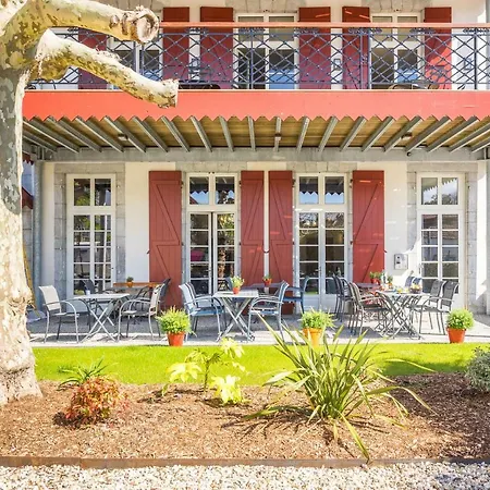 Jondoni Laurendi Kanbo Appart hôtel