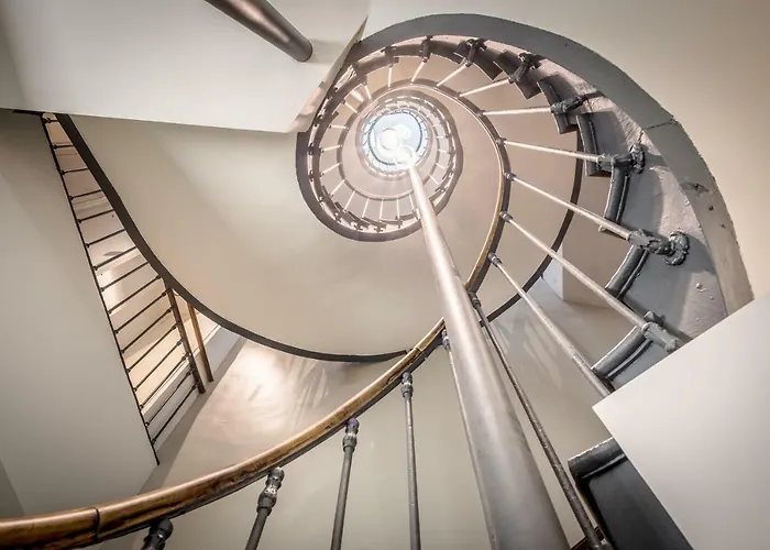 Jondoni Laurendi Kanbo アパートホテル 3*