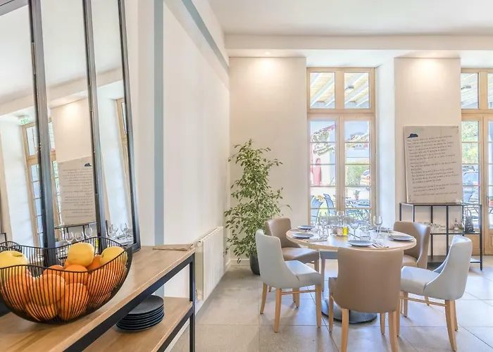 アパートホテル Jondoni Laurendi Kanbo